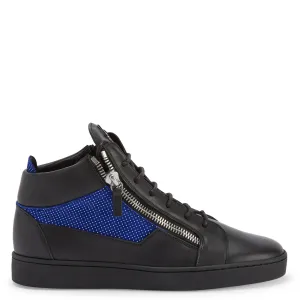 Giuseppe Zanotti Kriss