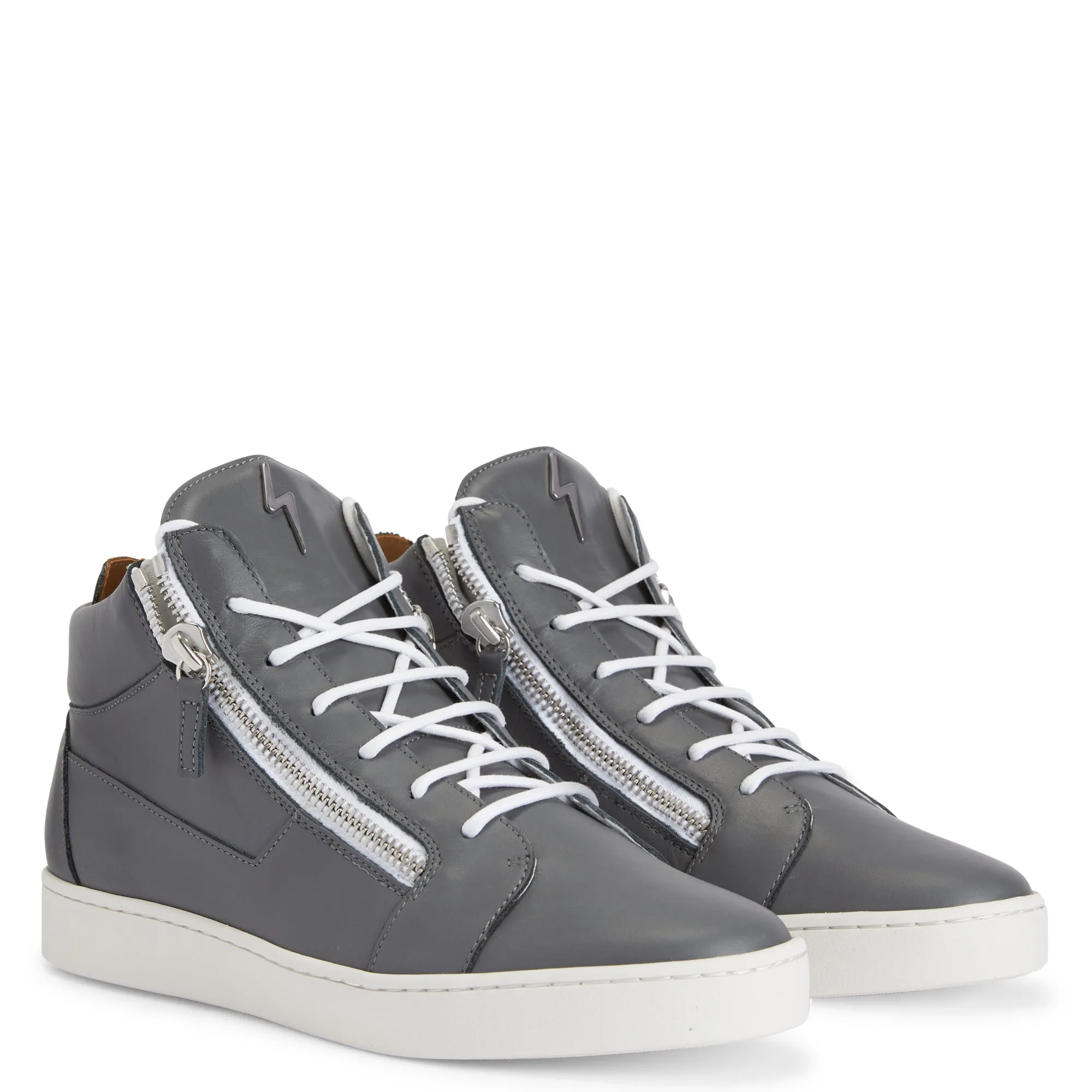 Giuseppe Zanotti Kriss