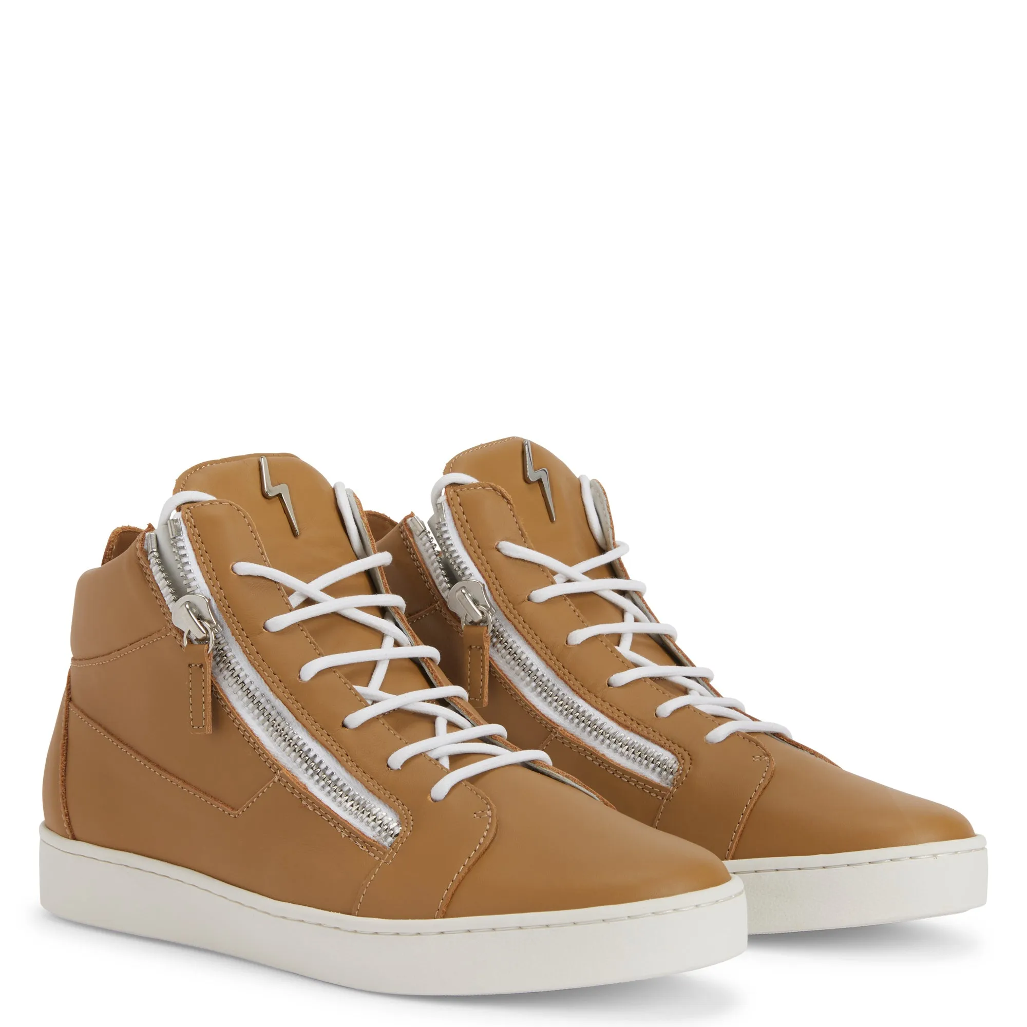 Giuseppe Zanotti Kriss
