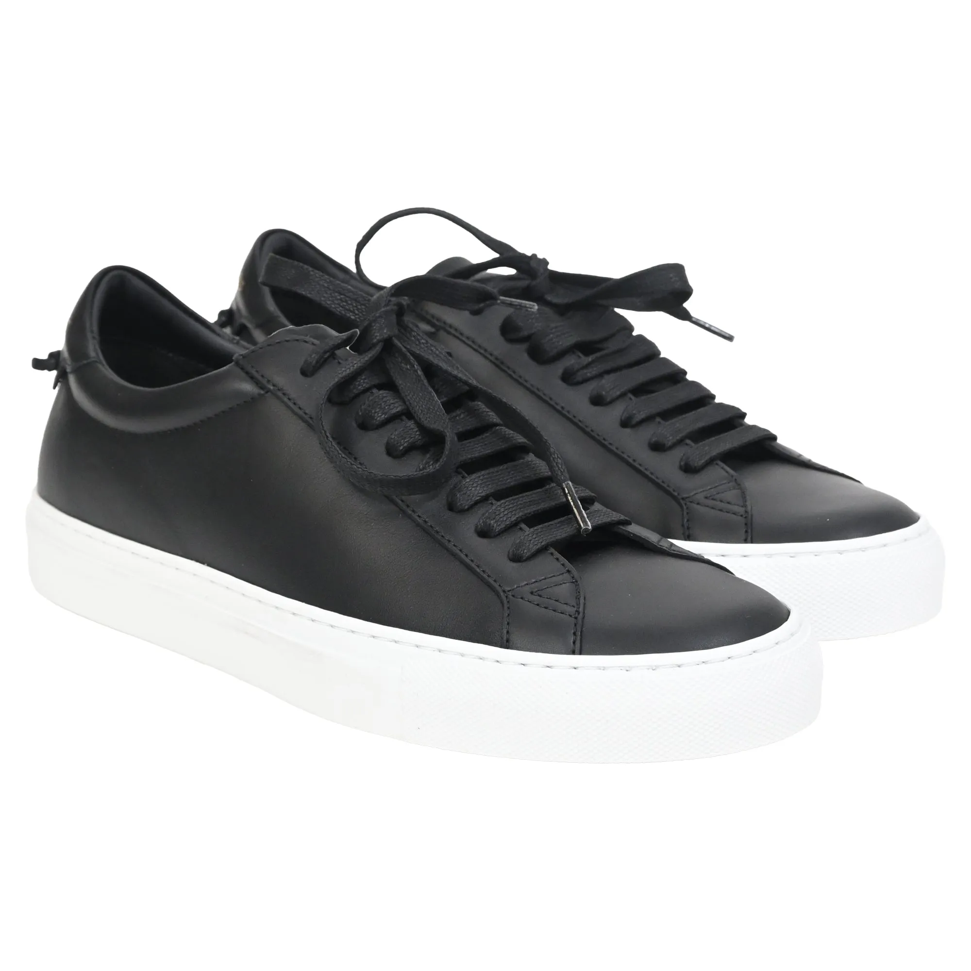 Givenchy Urban Street Low-Top Sneakers in Black Leather