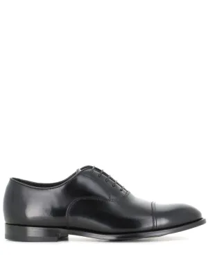 High-Shine Black Oxford Shoes With Lace-Up Fastening