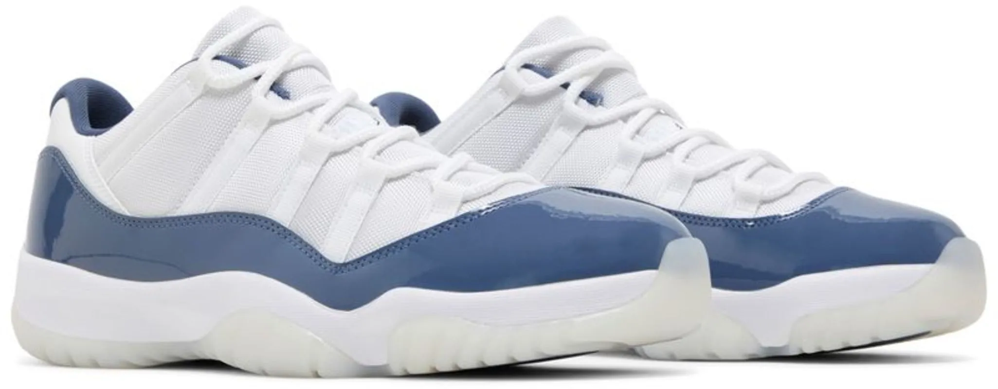 Jordan 11 Retro Low Diffused Blue