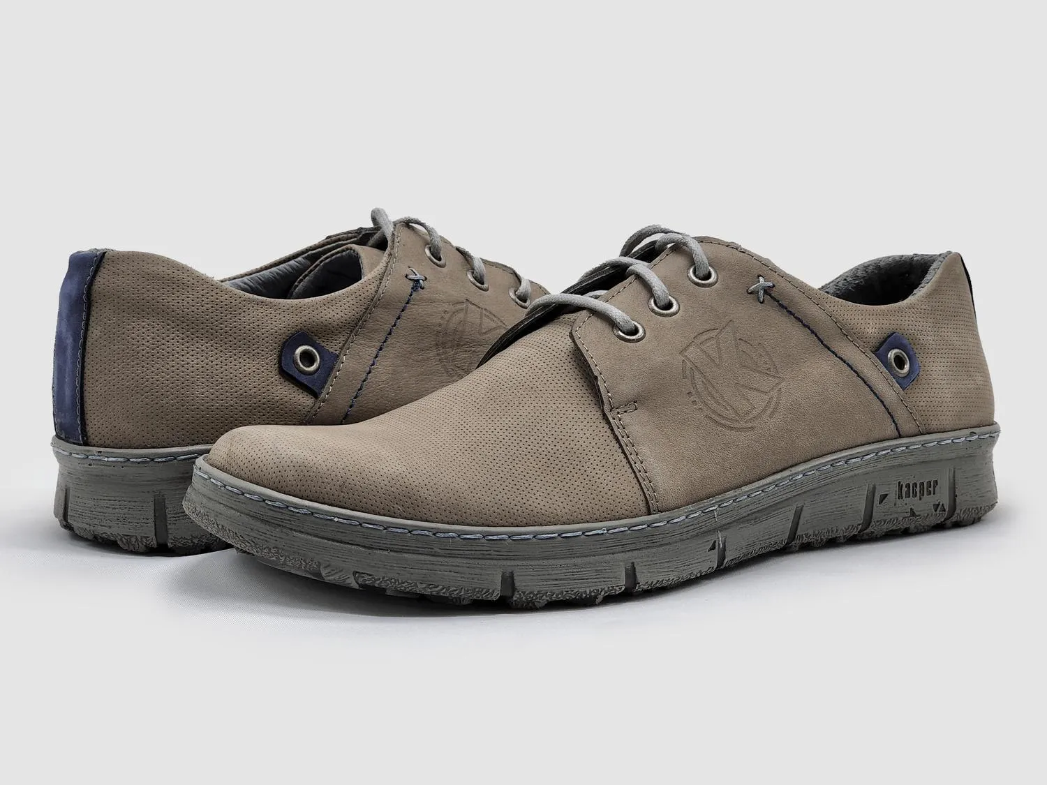 Men's Everyday Leather Shoes In Grey