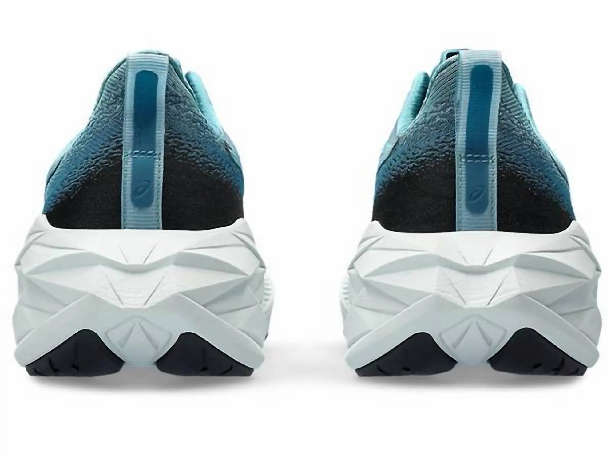 Men's Novablast 4 Running Shoes - Wide Width In Blue Teal/evening Teal
