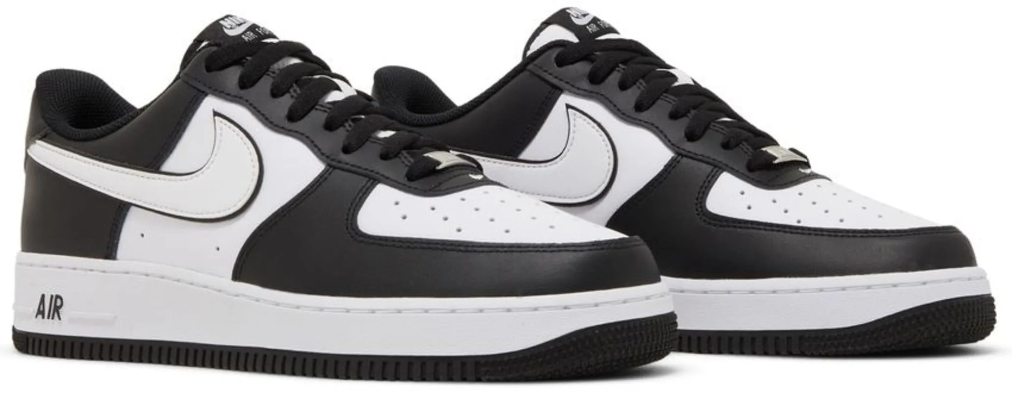 Nike Air Force 1 '07 Low White Swoosh Panda