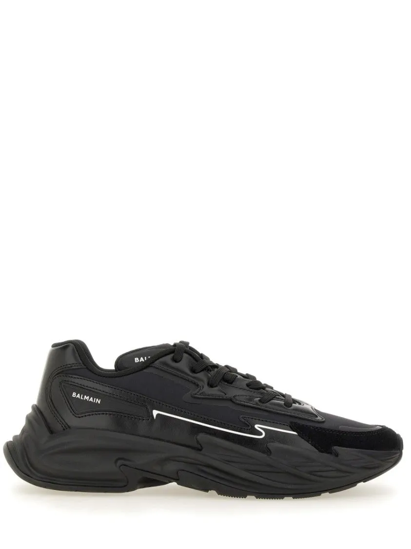 Run-Row Sneaker