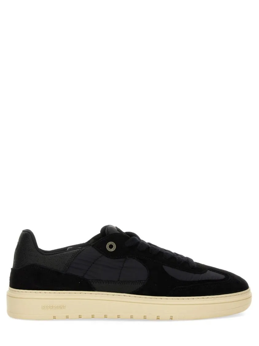 Virtus" Sneaker